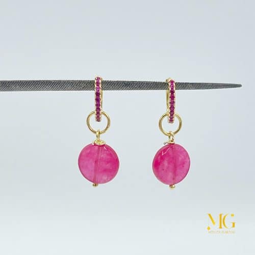 Orecchini pendenti corti fucsia - immagine 4