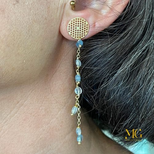 Orecchini pendenti lunghi con apatite azzurra - immagine 2